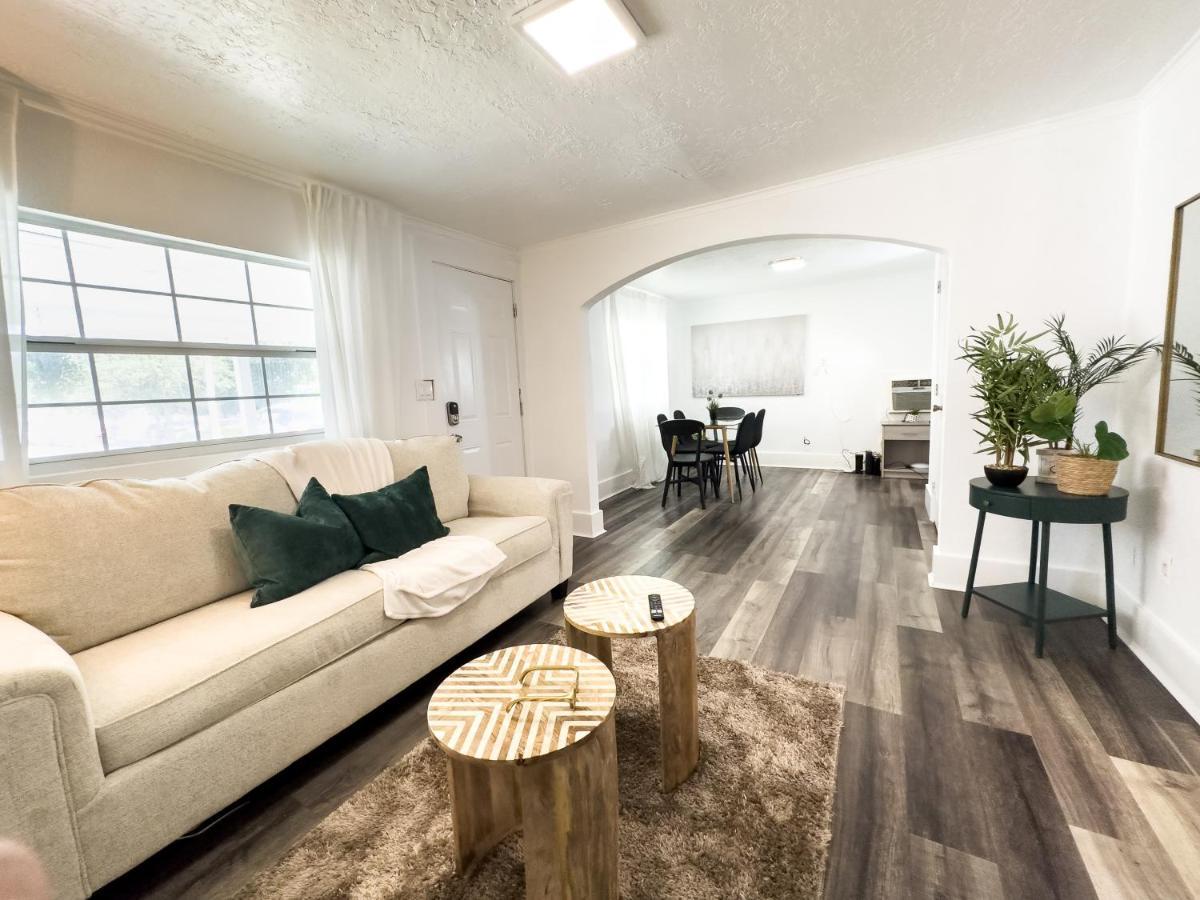 Villa 2B1B Stylish Little House W Shared Pool 511 Clearwater Esterno foto